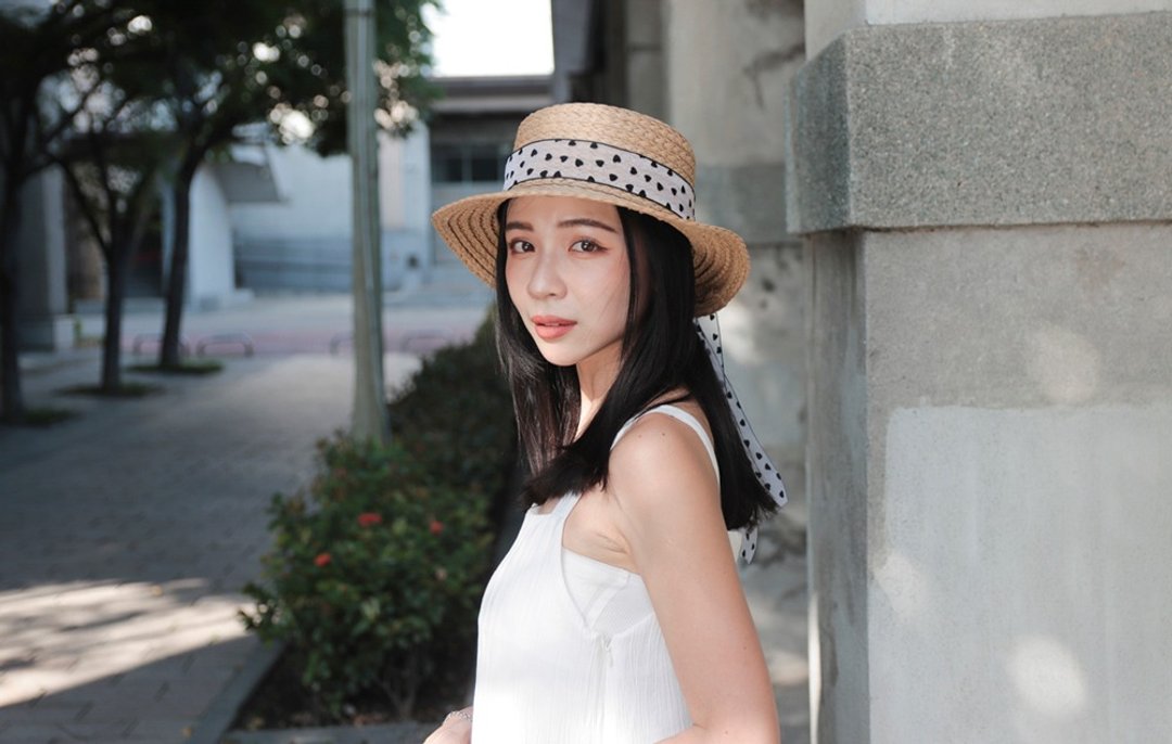 Unn法式赫本草帽草帽-编织帽 帽子 登山帽 草帽 防晒 straw hat - 帽子 - 植物．花 咖啡色