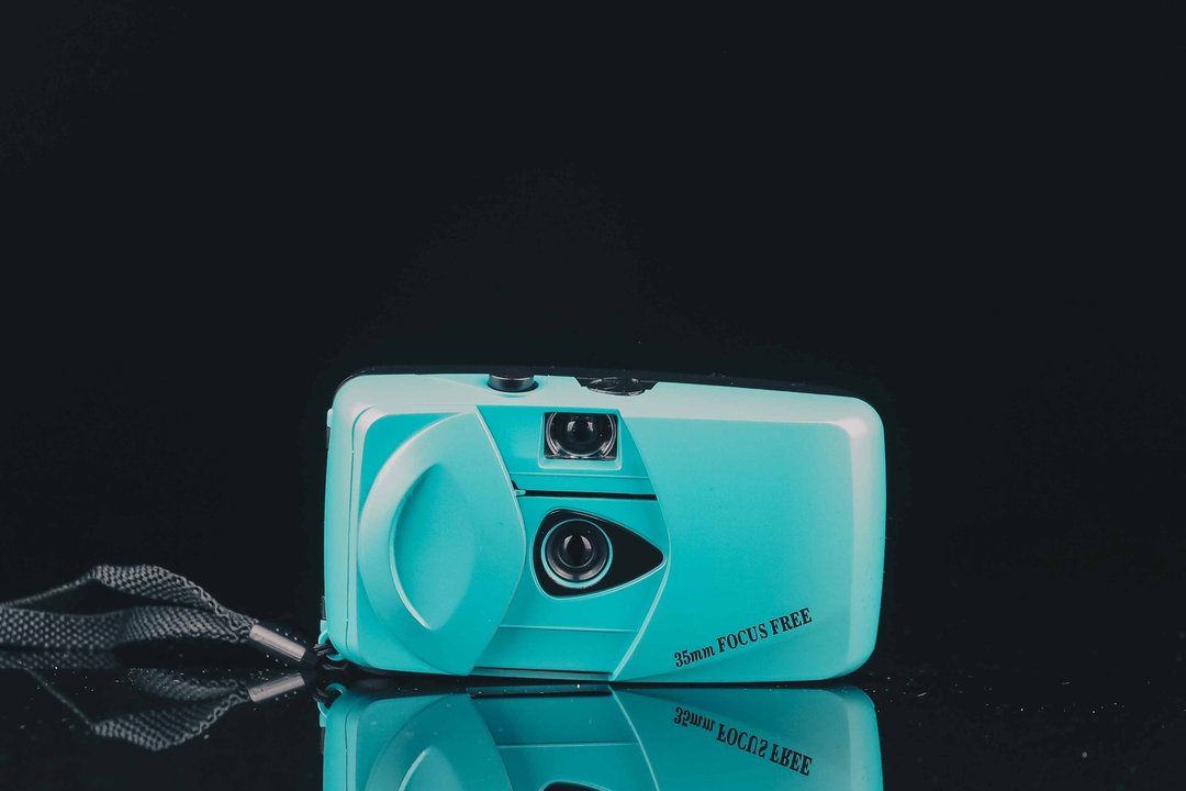 BLUE FOCUS FREE 35mm FILM CAMERA #135底片相机 - 相机 - 其他金属 黑色
