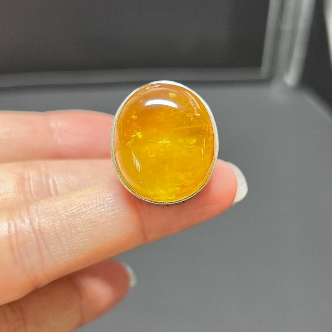 天然波罗的海蜜蜡戒指  活口设计 s925银镶嵌 蜜蜡尺寸:22.4*19.2 - 手链/手环 - 水晶 