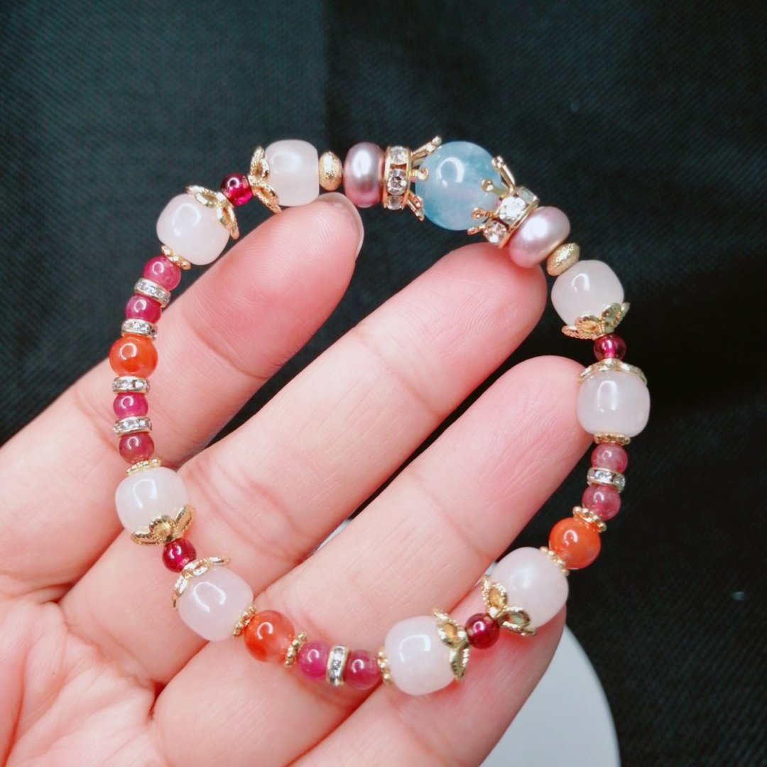 金银财宝Jinyincaibao 14k和田白玉碧玺海蓝宝手串 - 手链/手环 - 半宝石 