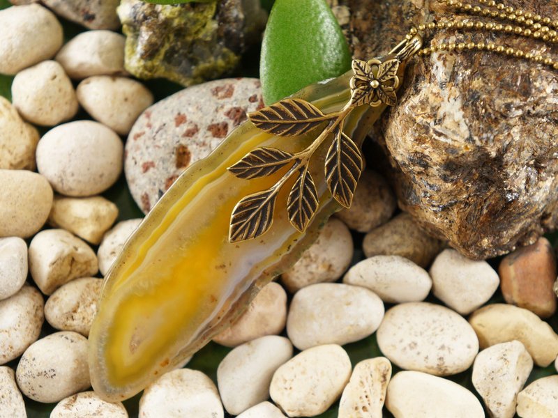 Yellow Agate Slice Slab Stone Brass Leaf Leaves Branch Pendant Necklace Jewelry - 项链 - 半宝石 黄色
