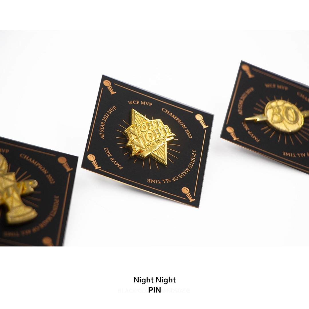 NIGHT NGHT 扣针套装 - 徽章/别针 - 其他金属 金色