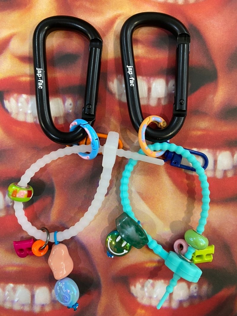 Japfac Charm 钥匙圈 - 帽子 - 硅胶 