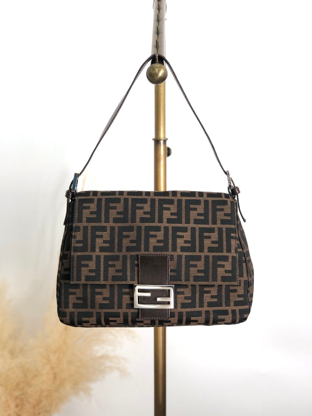 【日本直送品牌二手包】FENDI ZUCCA 单肩包棕银提花皮革 Mamma Bucket 旧款 rj4ghi - 侧背包/斜挎包 - 棉 咖啡色