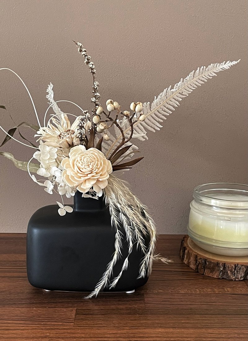干燥花 花盆花器 白色系香氛花  方形陶器 居家装饰 - 干燥花/捧花 - 陶 黑色