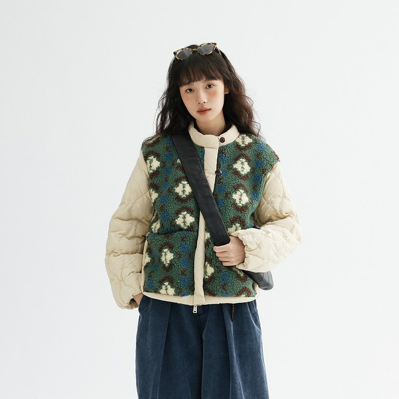羊羔毛撞色拼接羽绒服|外套|冬款|Sora-1712 - 女装休闲/机能外套 - 其他人造纤维 绿色