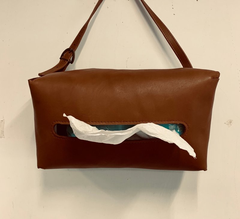 【梁絮皮艺】真皮 皮革面纸盒/居家/车用/麂皮/牛皮/原创设计/Lyn - 纸巾盒 - 真皮 咖啡色