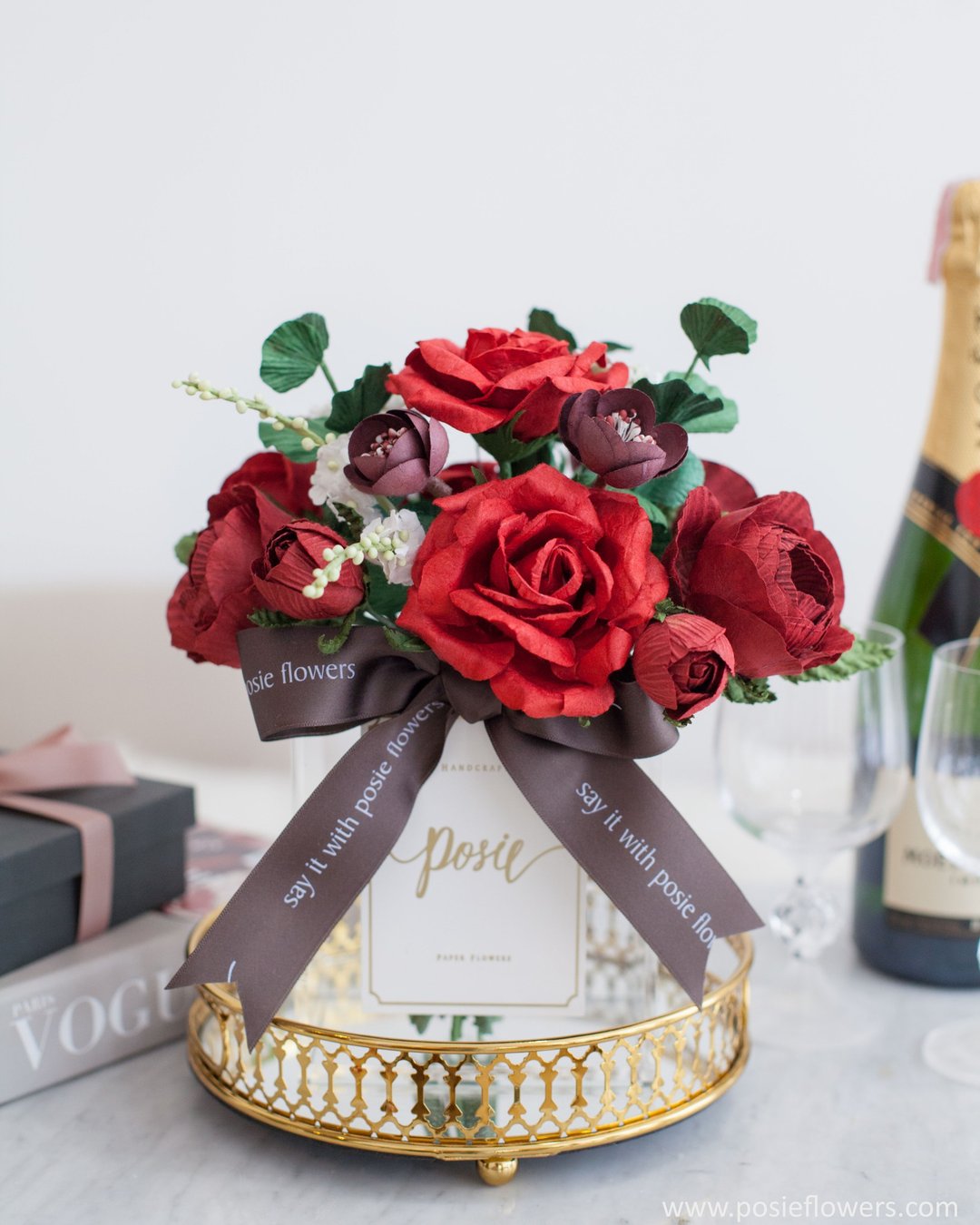 RED GRANDI ROSES Valentine's Collection |  Paris vase for Home Decoration - 摆饰 - 纸 红色