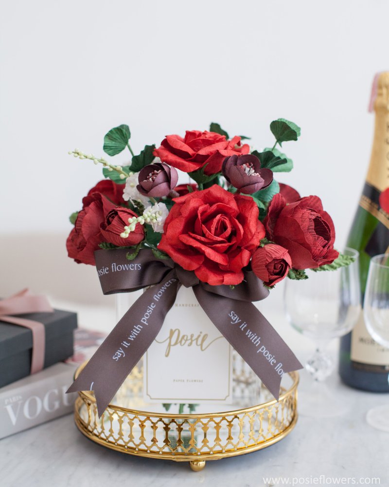 RED GRANDI ROSES Valentine's Collection |  Paris vase for Home Decoration - 摆饰 - 纸 红色