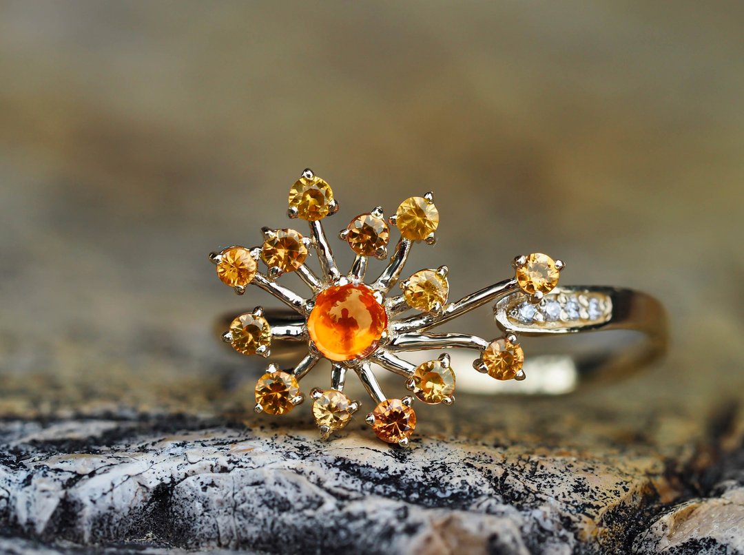 Dandelion flower ring with sapphires and diamonds - 戒指 - 贵金属 金色