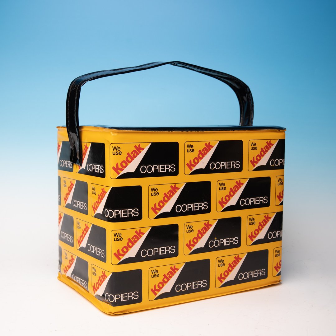 桑惠商号 KODAK柯达 1970s 美国制 漆皮野餐手提保冰箱 - 收纳用品 - 塑料 多色