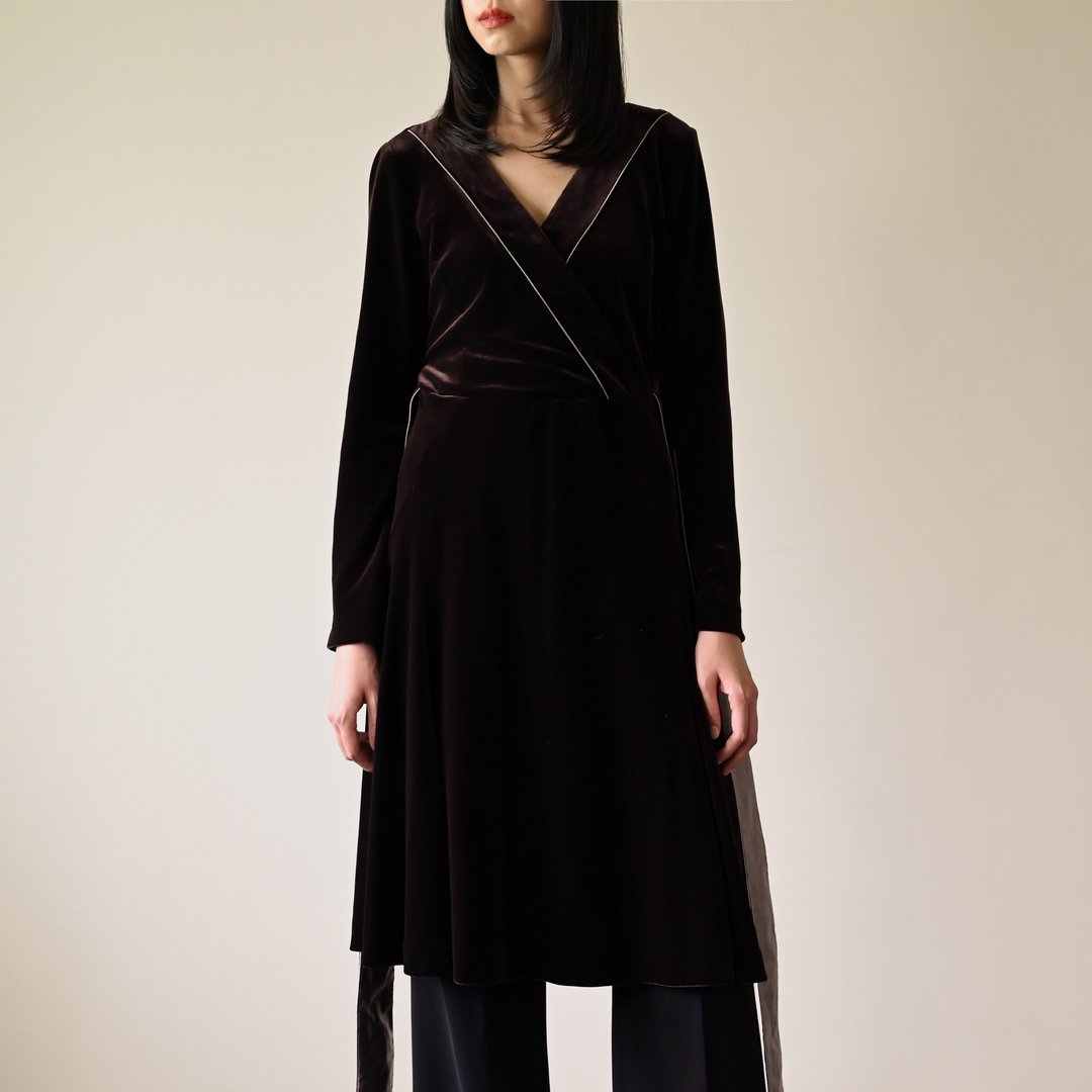 【NaSuBi Vintage】天鹅绒面料纯色古着洋装 - 洋装/连衣裙 - 其他人造纤维 
