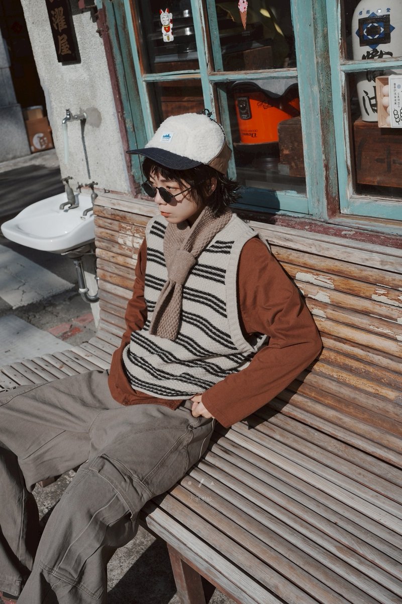 日系蛋卷条纹针织圆领背心 - 2色 - 米白 - 女装背心 - 聚酯纤维 白色