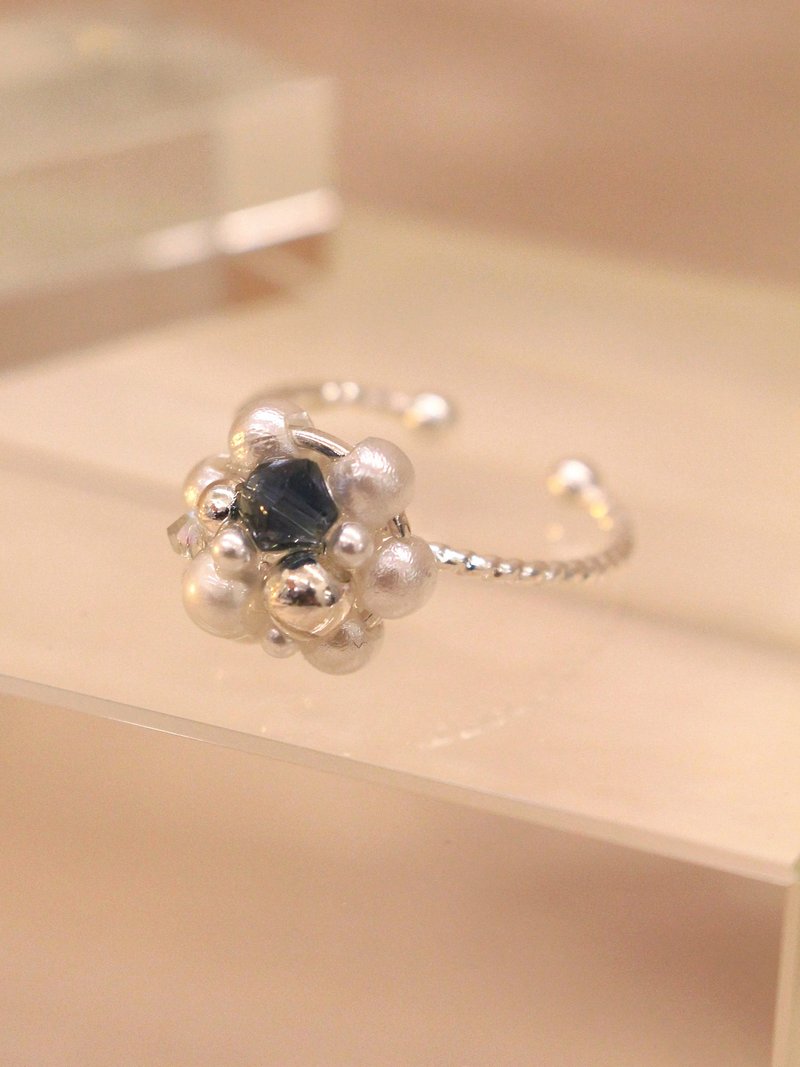 属猫的莉莉。MUCHAT手作水晶珍珠银色戒指 - 戒指 - 其他材质 银色