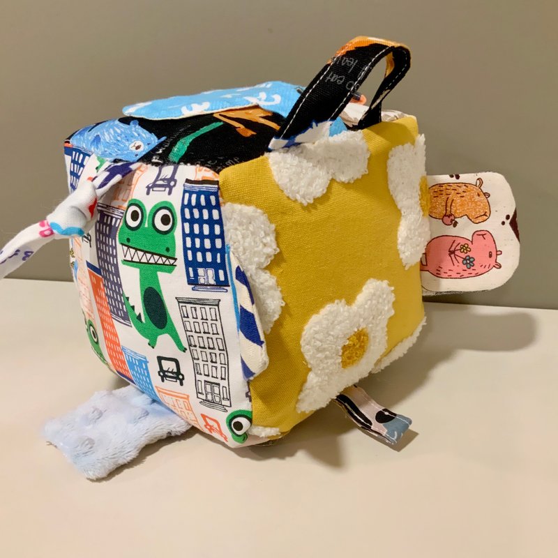 抓抓方宝安抚球—认知.感觉统合布方块 - 玩具/玩偶 - 棉．麻 