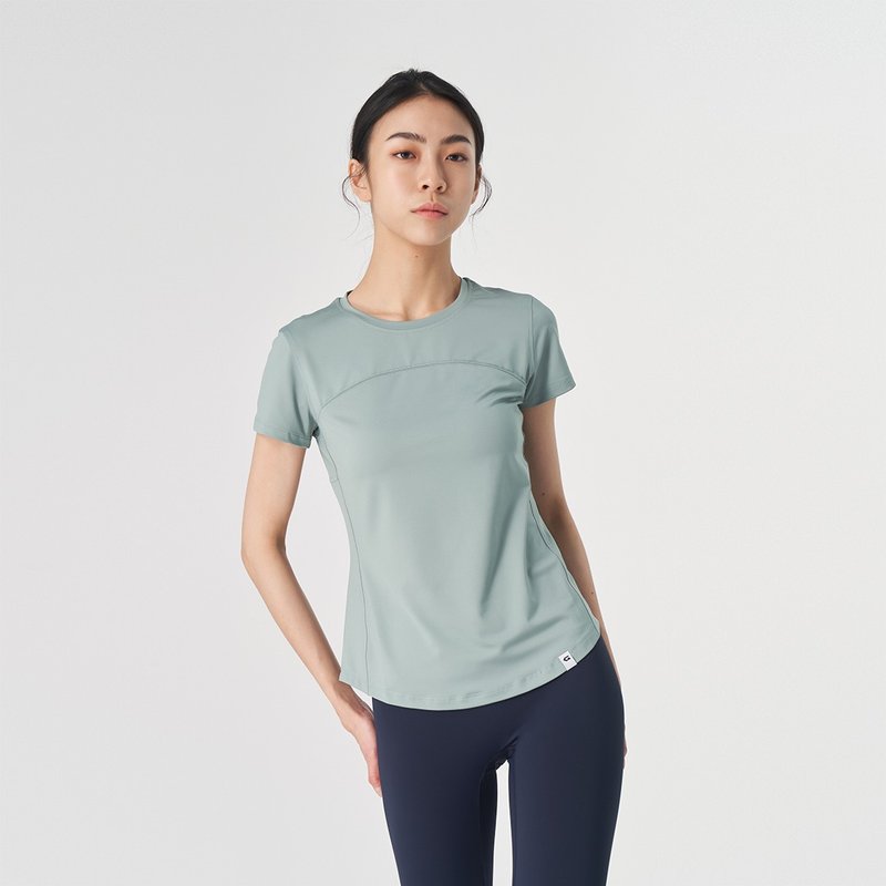 【GLADE.】Aspire 凉感抗UV 女短袖健身上衣 (绿雾) - 女装运动衣 - 聚酯纤维 绿色