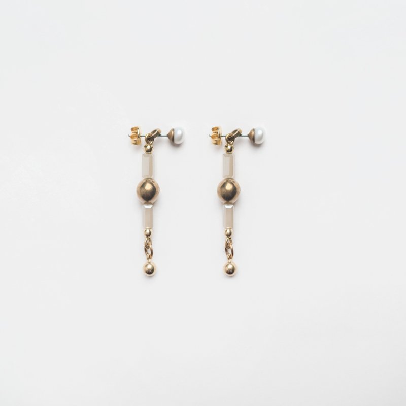 琉璃锁链两戴式耳环(白) - Glass Chain multi-wear earrings - 耳环/耳夹 - 琉璃 白色