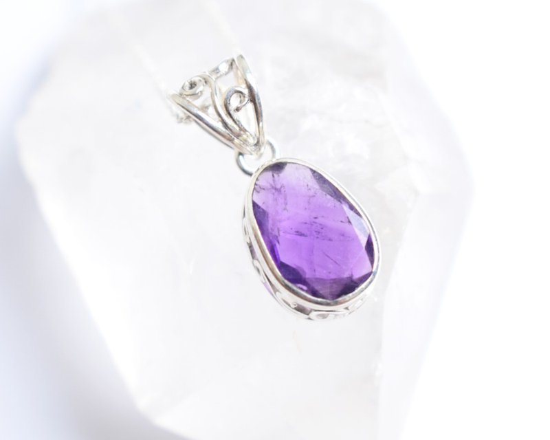 Amethyst Silver Pendant Top Silver925 - 项链 - 石头 紫色