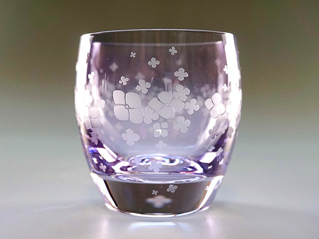 Hydrangea boar cup [bellflower] - 酒杯/酒器 - 玻璃 紫色