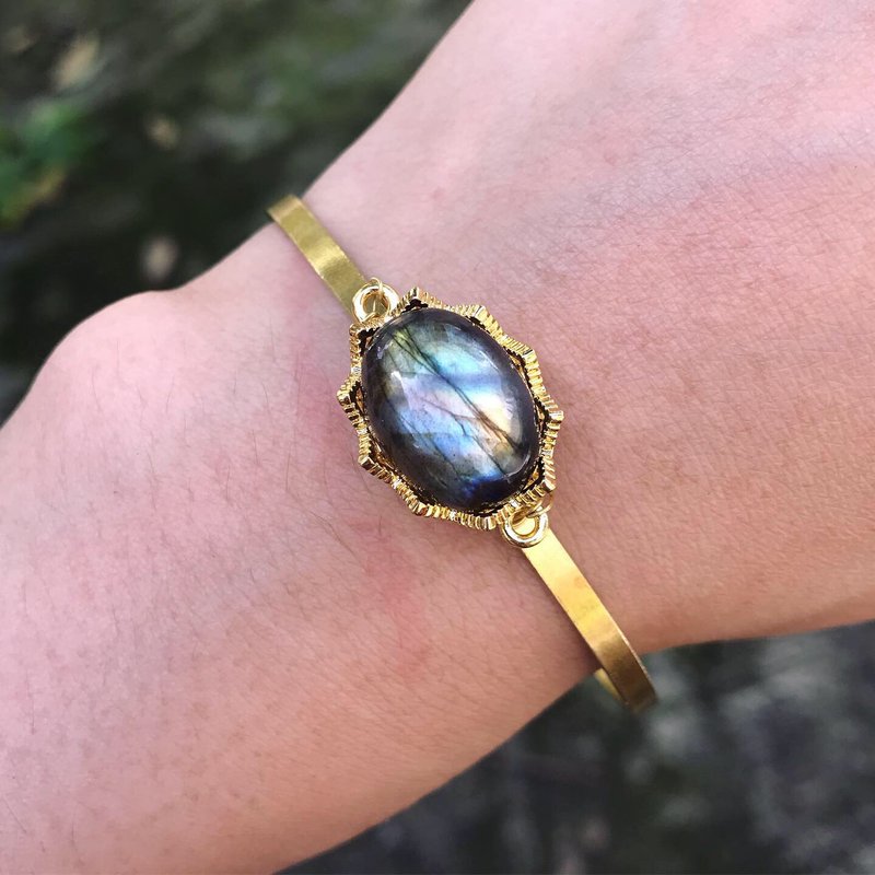 【Lost and find】小礼物 天然石  拉长石 手镯 多色选 - 手链/手环 - 宝石 多色