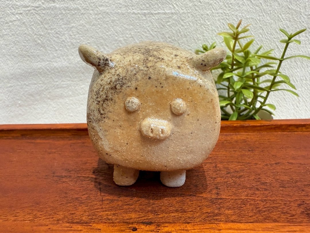 柴烧吐司猪 - 摆饰 - 陶 黄色