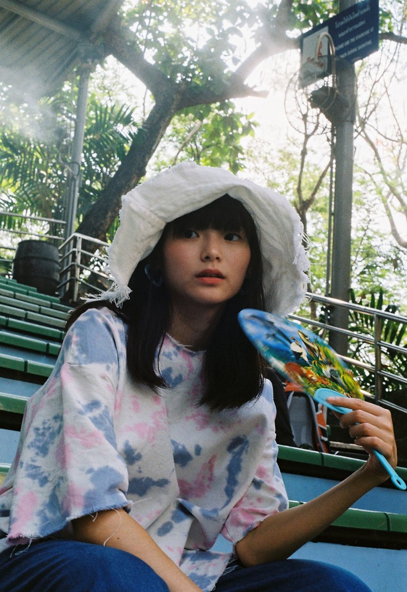 TIE DYE DENIM TEE (BLUE+PINK) - 女装上衣 - 棉．麻 多色