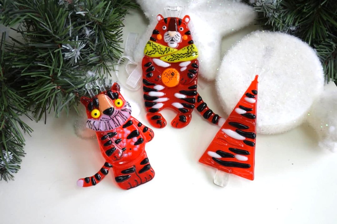 Tiger christmas gift fused glass suncatcher - window glass suncatcher tiger - 摆饰 - 玻璃 红色