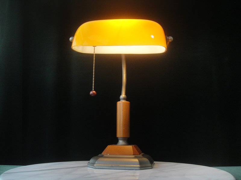 【老时光 OLD-TIME】早期二手台湾制玻璃银行灯 - 灯具/灯饰 - 其他材质 