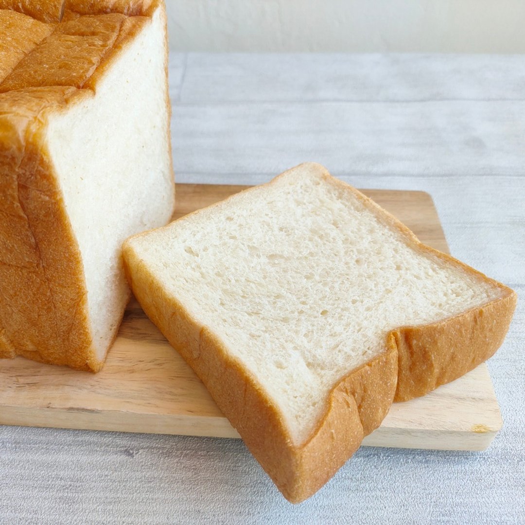 超厚切生吐司－【尝得到四叶鲜奶油本人的乳香】 - 面包/吐司 - 新鲜食材 