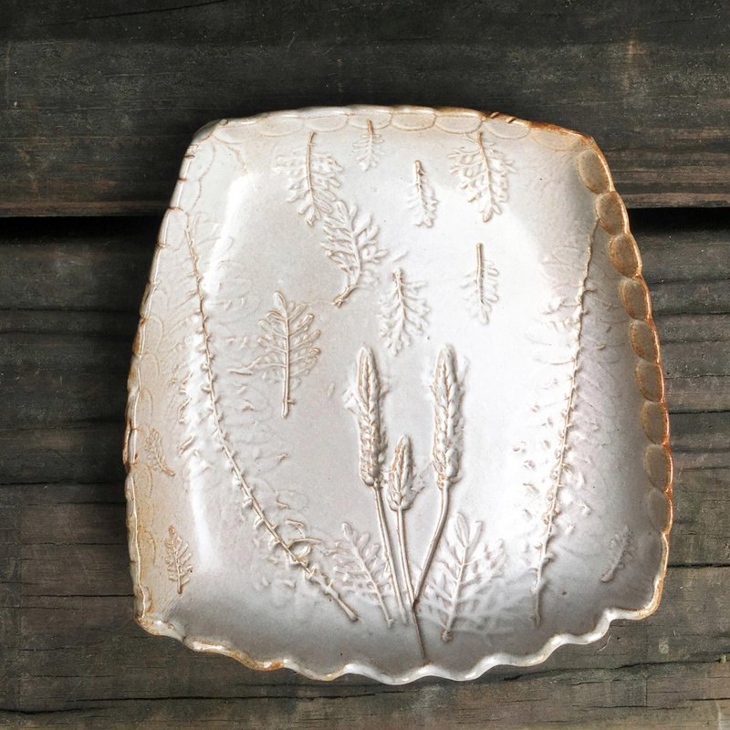 12月周日。迪化街【陶作花草压印点心盘-冬季篇】 - 陶艺 - 陶 