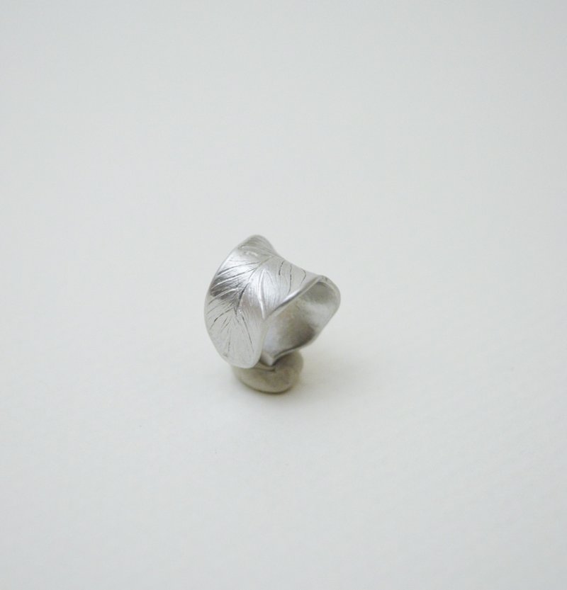 锡作系列-羽·纯锡耳骨夹 I - 耳环/耳夹 - 其他金属 银色