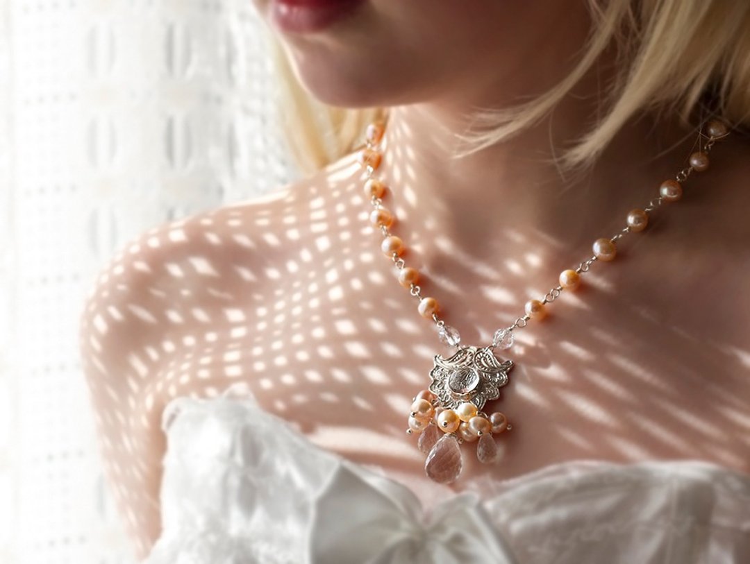 Pearl necklace for woman Unique bridal necklace Crystal bridal wedding jewelry - 项链 - 珍珠 粉红色