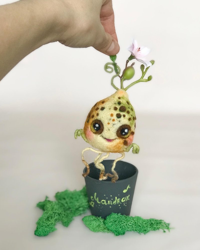 曼德拉草艺术娃娃奇幻曼德拉草玩具可爱曼德拉草根 - 玩偶/公仔 - 木头 黄色