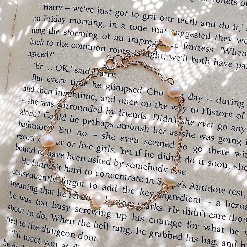 Aurora黎明信笺 │ 珍珠 纯银镀金 可调式 手链 【恋爱浪漫】 - 手链/手环 - 珍珠 金色