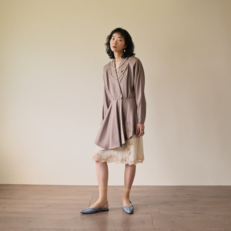 【NaSuBi Vintage】布蕾丝缀饰古着罩衫外套 - 女装休闲/机能外套 - 其他人造纤维 