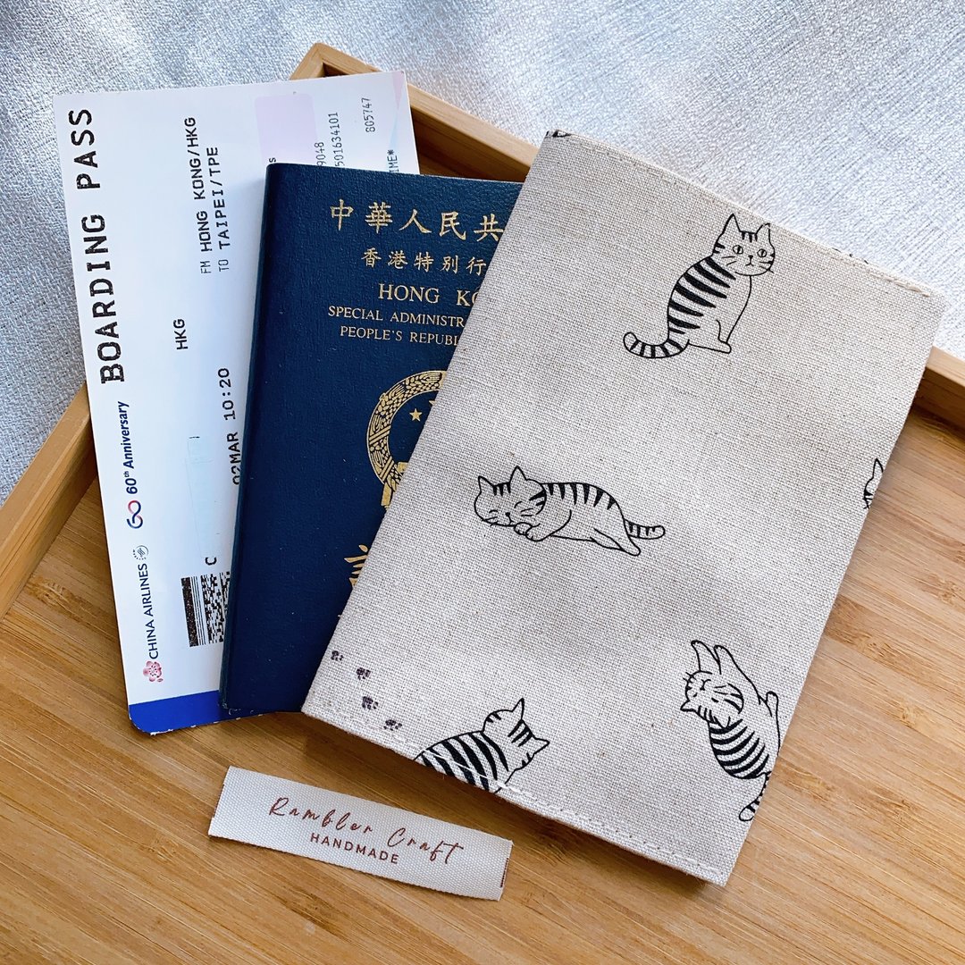 护照套 Passport Holder 护照夹 护照收纳 虎纹猫款 3色 - 护照夹/护照套 - 棉 
