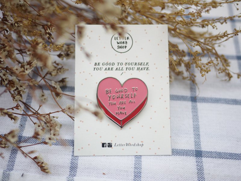 Quote Pin爱自己/爱心别针 胸针 - 胸针 - 其他金属 