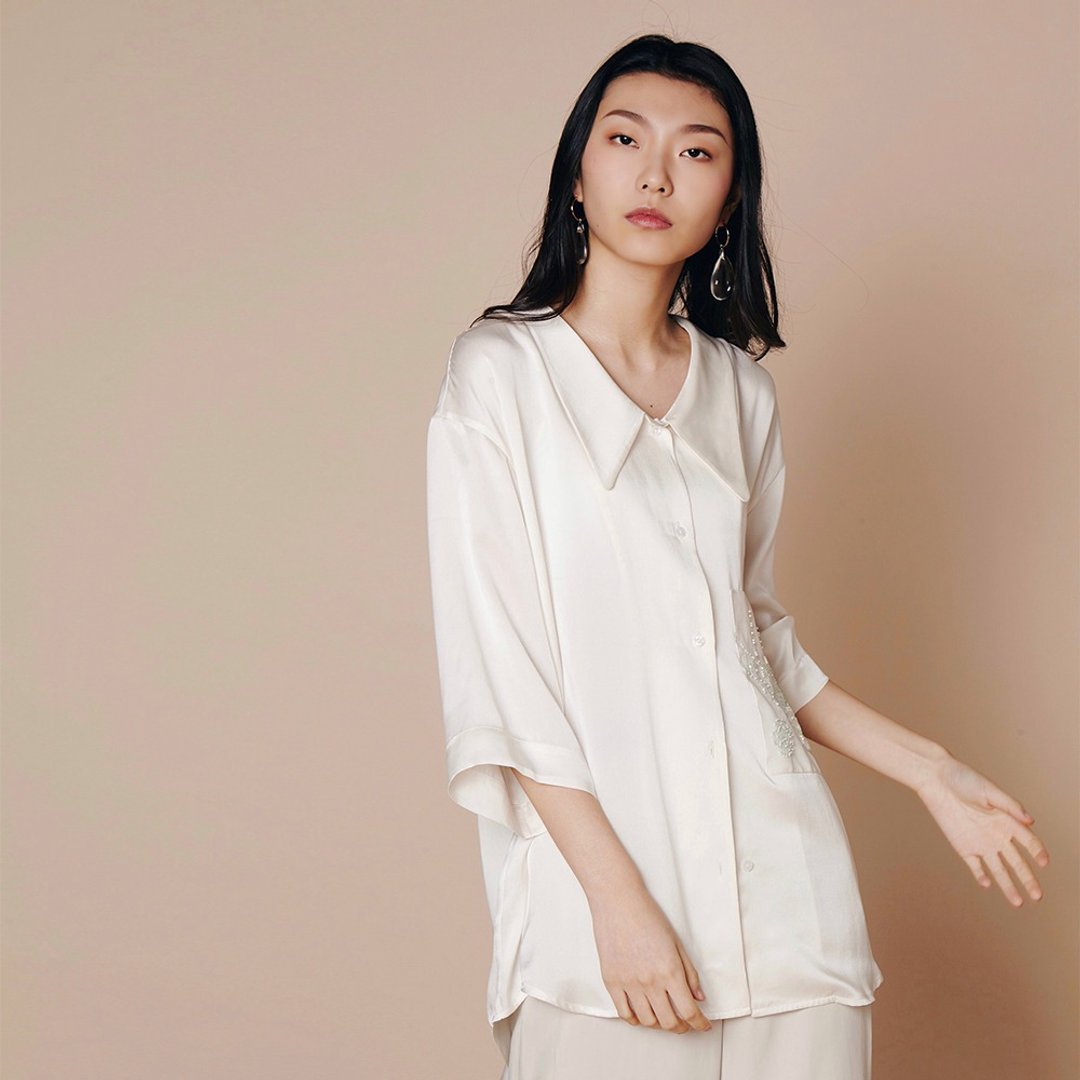 窗系列 单口袋珠饰刺绣 七分袖真丝白衬衫 - 女装衬衫 - 丝．绢 