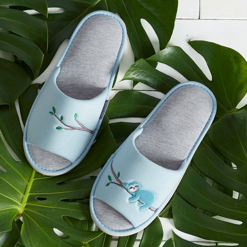 悠闲树懒开口室内拖鞋-浅蔚蓝 - 室内拖鞋 - 棉．麻 蓝色