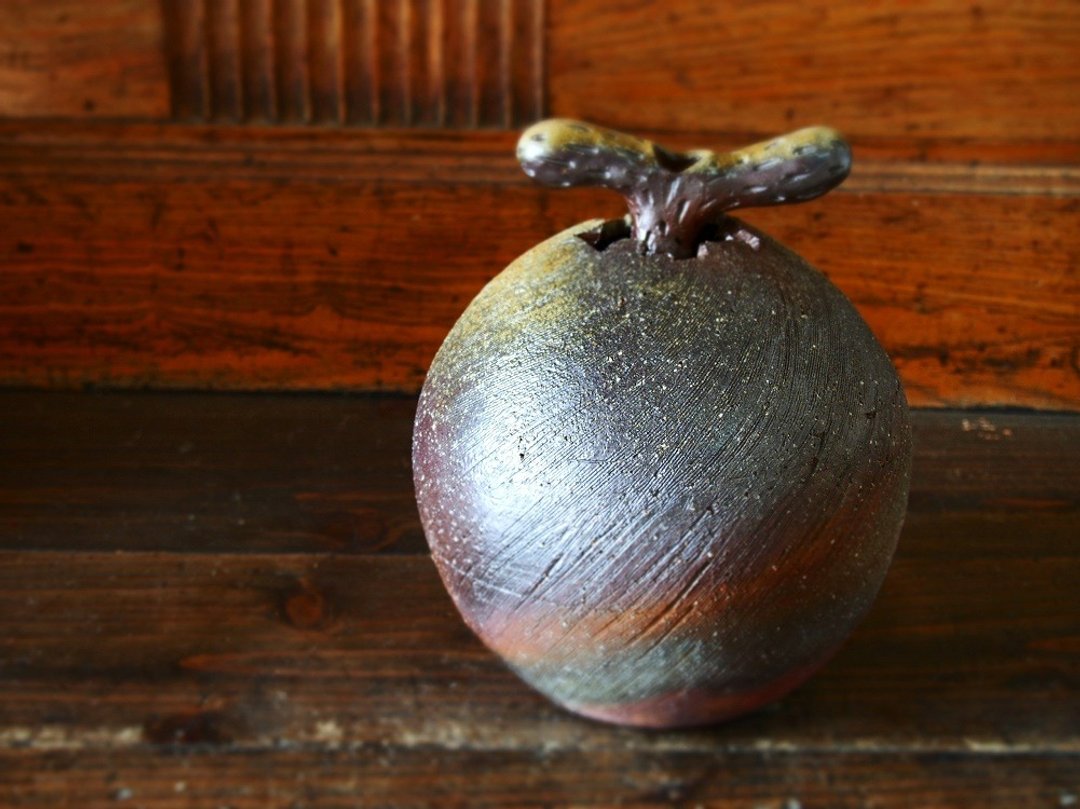 Bizen ware object Forbidden fruit series i-050 - 花瓶/陶器 - 陶 咖啡色