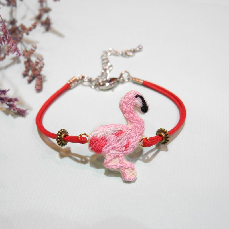 疗愈系刺绣红鹤 手链 红线 手工刺绣 - 手链/手环 - 绣线 红色