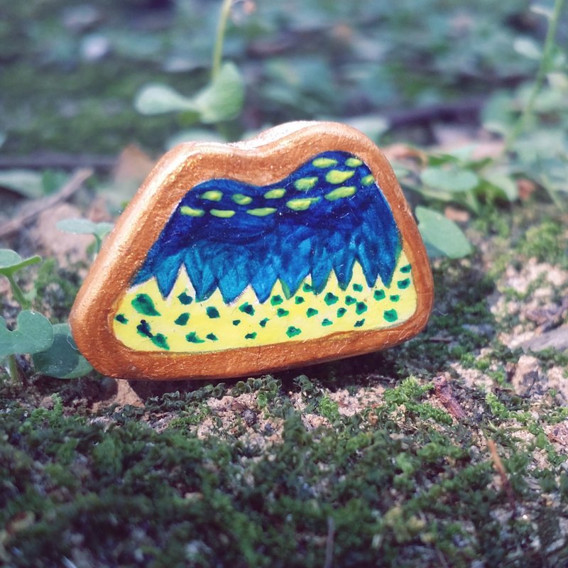 有星空的山/别针 - 胸针 - 粘土 蓝色