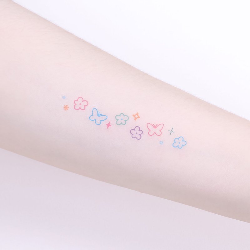 刺青纹身贴纸 -  蝴蝶小花 彩色线条 2入 - 纹身贴 - 纸 多色