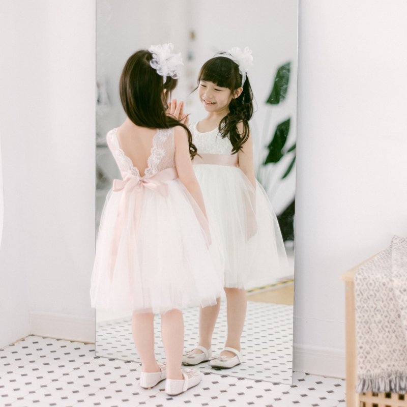 檬果礼服订制 –mia- 花朵蕾丝 设计经典手工小礼服 女童花童服 - 童装礼服/连衣裙 - 其他材质 