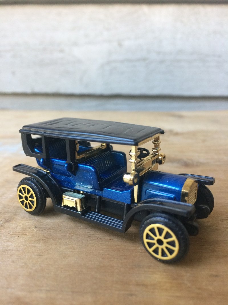 Brougham古董火柴盒小汽车 - 摆饰 - 其他金属 透明