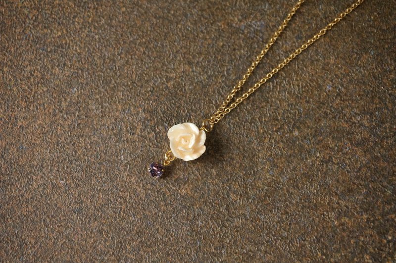 诞生花x诞生石 6月 玫瑰x淡紫水晶 项链 - 项链 - 粘土 紫色