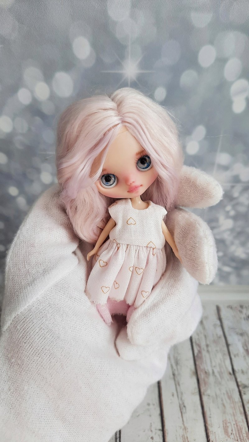 Little doll. Custom Petite Blythe - 玩具/玩偶 - 塑料 粉红色