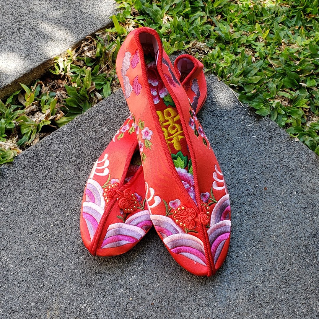 传统手工制造红色绣花鞋 KW11201708 紅色 - 女款休闲鞋 - 棉 红色