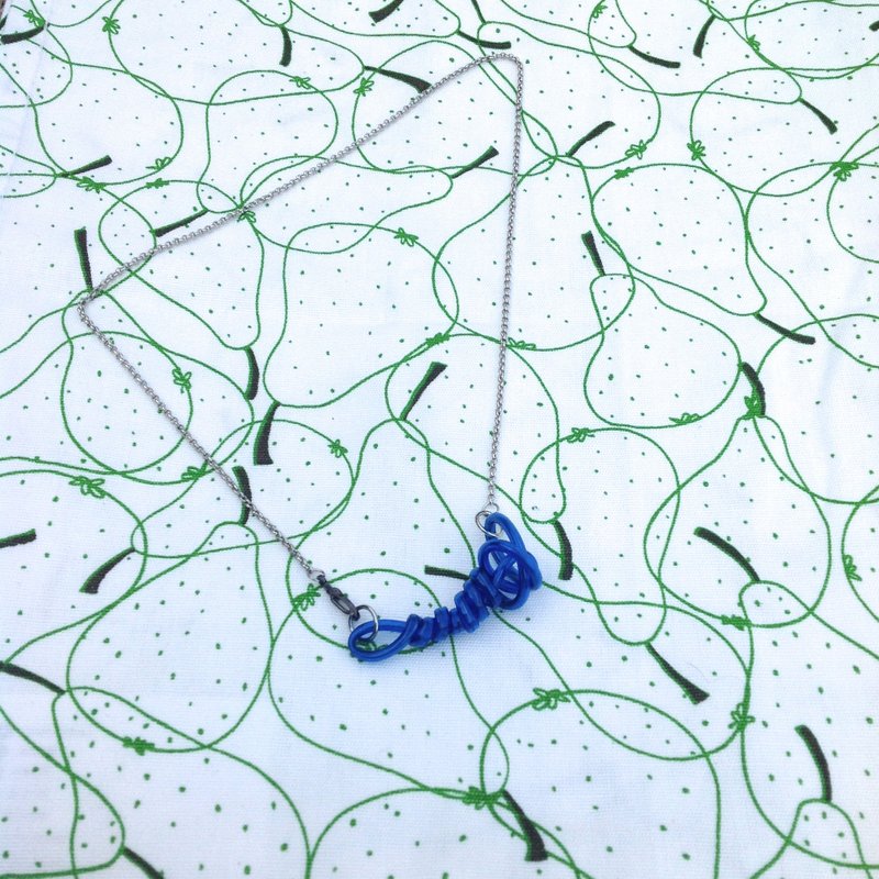 跃蓝 / 项链 卷曲的心 蓝色疗愈 抽象的爱 听见光明 眉心轮 - 项链 - 不锈钢 蓝色