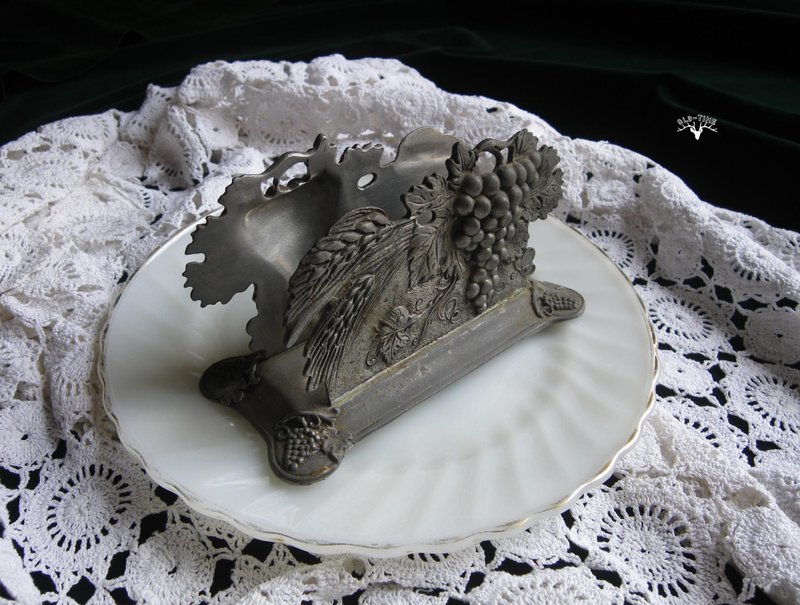 【老时光 OLD-TIME】早期欧洲锡制信架餐巾架 - 收纳用品 - 其他材质 多色